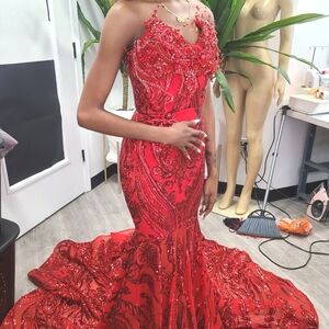 Red Formal/Prom Dress Size 2/4